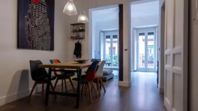 Apartment on Calle del Ave María photo 7