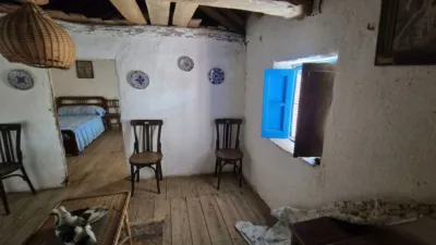 Rustic farm on Calle Arriba photo 8