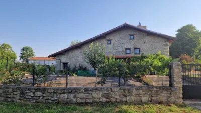 Chalet on Carretera de Otazu photo 28