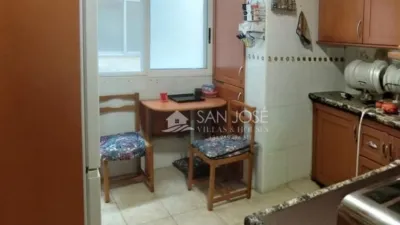 Piso en calle de la Villa de Chiva photo 3