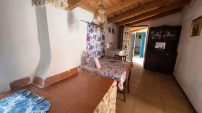 Rustic farm on Calle Arriba photo 10