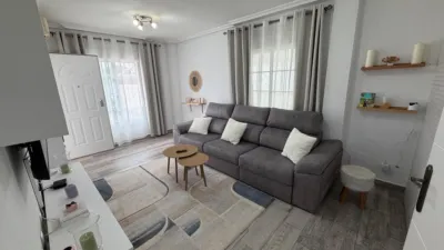 Townhouse in La Zenia photo 2