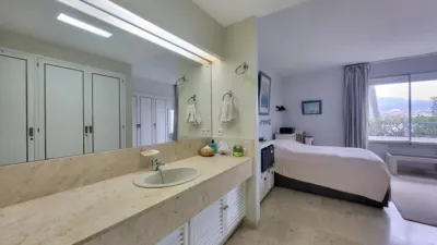 Apartment in Guadalmina Alta photo 18