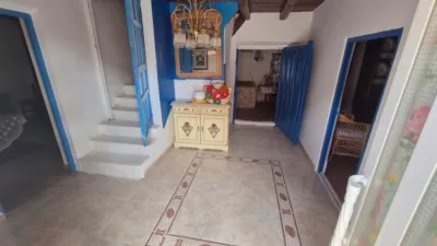 Rustic farm on Calle Arriba photo 3