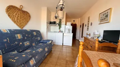 Apartamento en Delta Muga photo 13