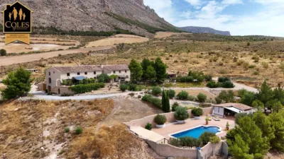 Rustic finca on Calle Cortijo Don Dionisio photo 2