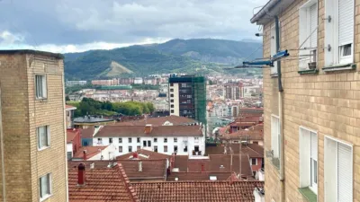 Penthouse in Travesía de Uribarri 'C' photo 21