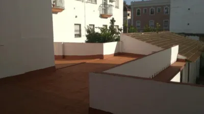 House in the Centre photo 8