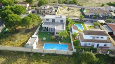 Chalet in Pino Grande Urbanization photo 2