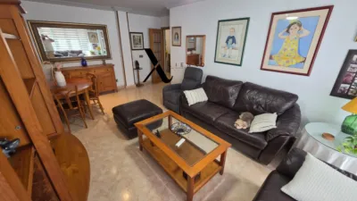 Flat on Calle de la Almenara photo 4