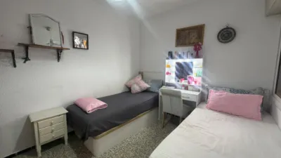 Apartment in Biblioteca Nueva photo 14
