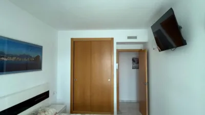 Apartment on Calle de Viena photo 11