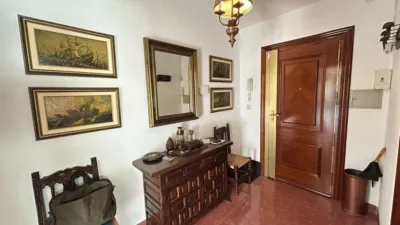 Apartment in S. Antonio - Girón - Pl.Castilla photo 3