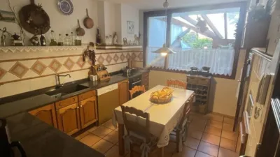 Chalet en venta en Eguzkimendi Auzunea, Bidebieta (San Sebastián - Donostia) de 1.095.000 €