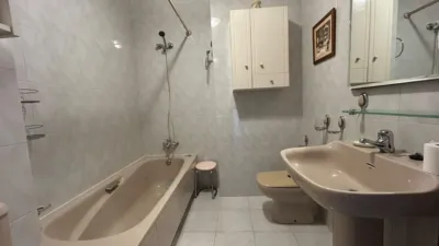 Apartment in S. Antonio - Girón - Pl.Castilla photo 19