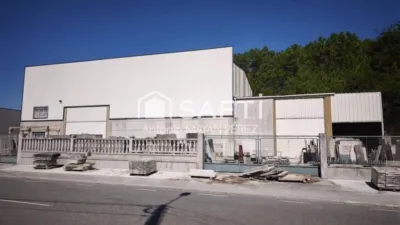 Local comercial en alquiler en Noia - Vista 2