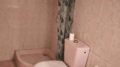 House on Avd Reyes Catolicos photo 9