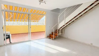 Duplex on Las Dunas Street photo 3