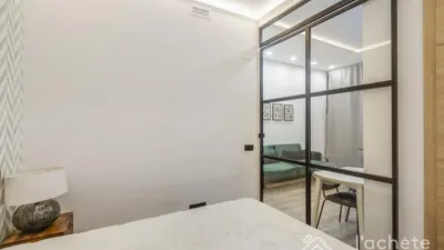 Apartment on Calle de Fernán González photo 16