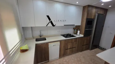 Flat on Calle de la Almenara photo 40