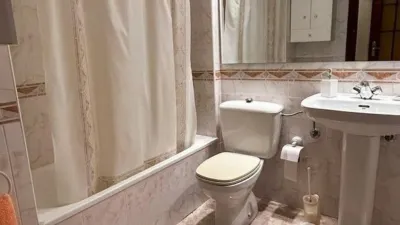 Apartment in Alcalde L. Uruñuela - Palacio de Congresos photo 10