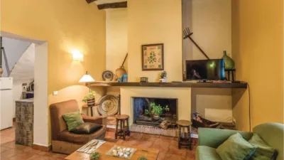 Casa en calle Tilin photo 2