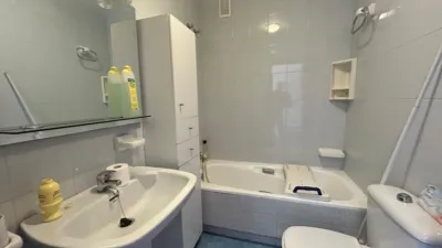 Apartment in S. Antonio - Girón - Pl.Castilla photo 21