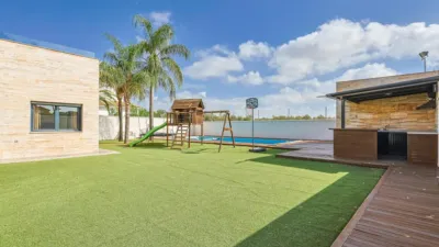 Chalet in Pino Grande Urbanization photo 12