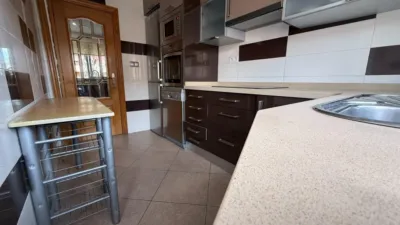 Apartment at Carrer del Poeta Mas i Ros, 53 photo 7