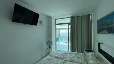 Apartment on Calle de Viena photo 13