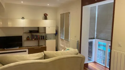 Flat on Calle de Víctor Chávarri photo 11