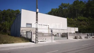 Local comercial en alquiler en Noia - Más