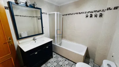 Apartment on Calle de San Lorenzo photo 20