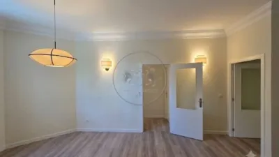 Apartment on Francisco Silvela Street photo 21