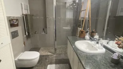 Chalet en venta en Eguzkimendi Auzunea, Bidebieta (San Sebastián - Donostia) de 1.095.000 €