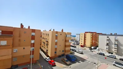Apartment on Calle Huerta del Rey, No. 8 photo 7