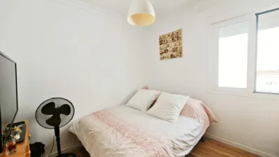 Apartment on Calle Huerta del Rey, No. 8 photo 11