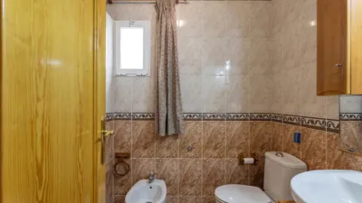 Apartment on Calle de San Antonio, 42 photo 21