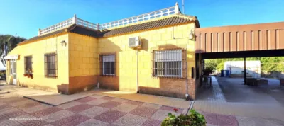 Chalet on Calle Partida Moco photo 3