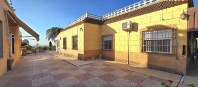 Chalet on Calle Partida Moco photo 4