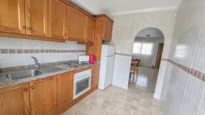 Pis – Orihuela, Urbanización El Presidente, Villa Martín - Més