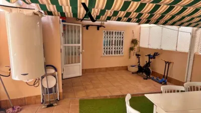Apartment on Carril Caldereros Street photo 45