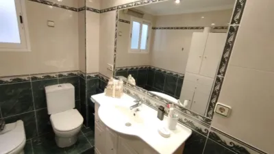 Apartment on Carrer de l'Alcalde Baeza Santamaría photo 32