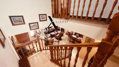 Duplex on Calle Moreria photo 36