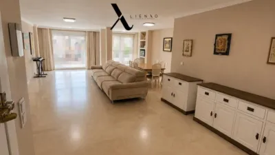 Apartment on Carril Caldereros Street photo 3