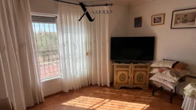 Chalet on Calle Campillo photo 12