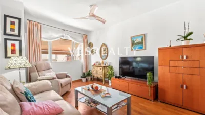 Apartment on Maestro Caballero Street photo 4