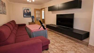 Apartment on Bartolomé Pérez Casas Street photo 5