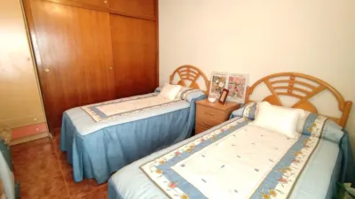 Apartment on Carrer de l'Alcalde Baeza Santamaría photo 3