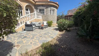 Chalet in Pueblo 5 photo 6